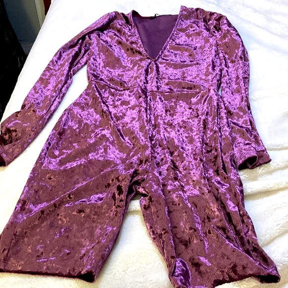 Fashion Nova romper - Picture 3 of 7